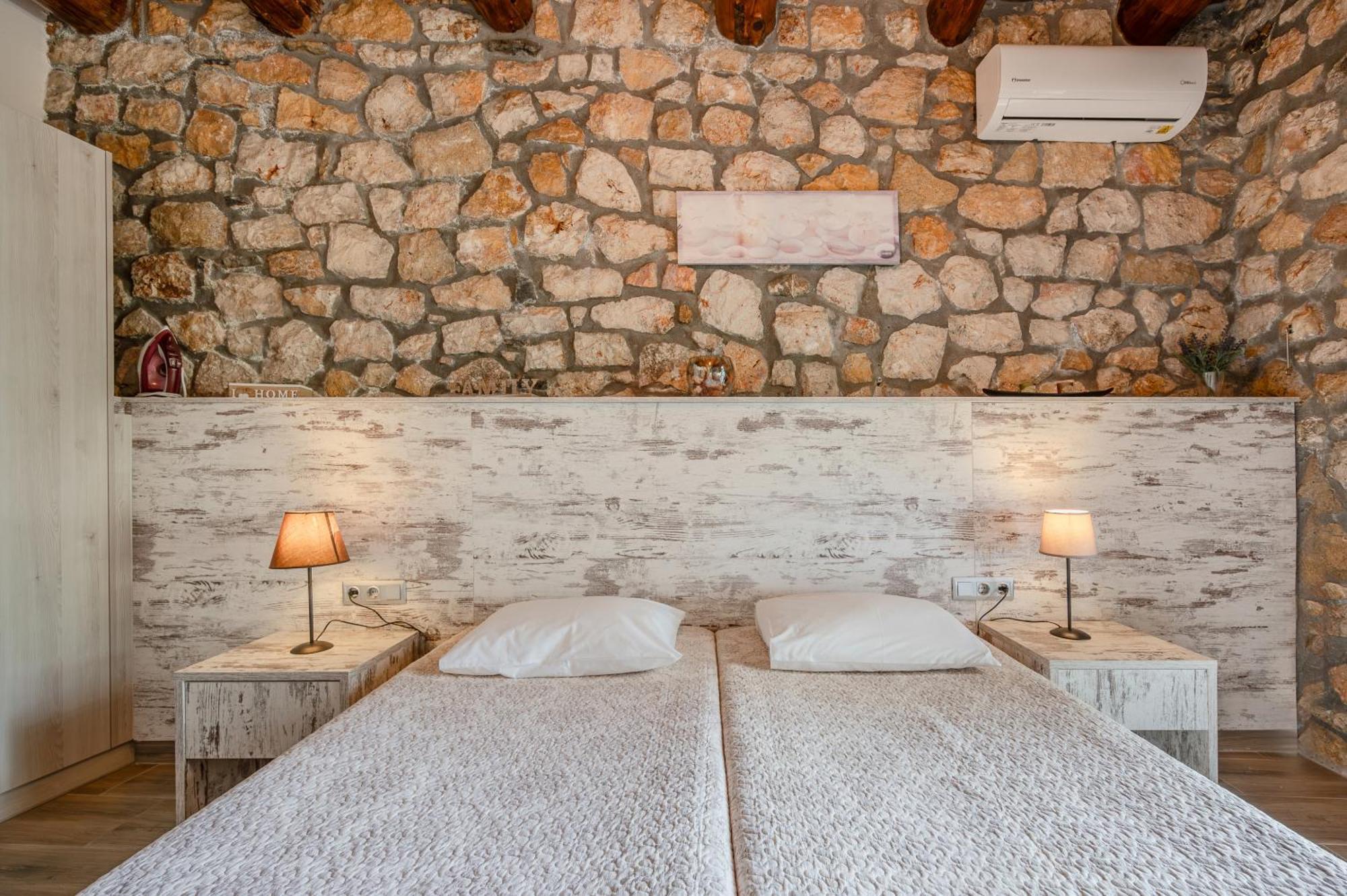 Souda Bay Cottage Plakiász Kültér fotó